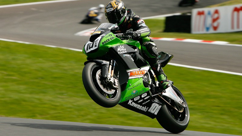 MSS Kawasaki re-sign Mason