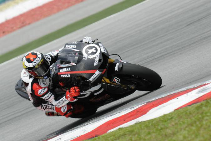 PIC: Dani Pedrosa slides the RC213V