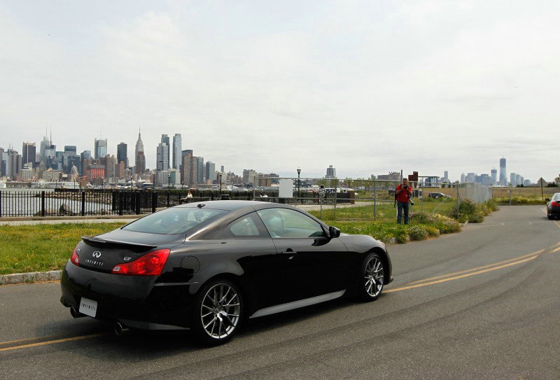 Sauber tit-for-tat fun with Sergio Perez