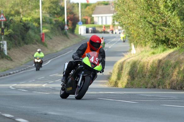 Irish rider Wayne Kirwan wins Junior race at Manx GP