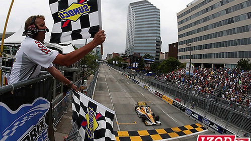 Victory for Hunter-Reay sets up season finale