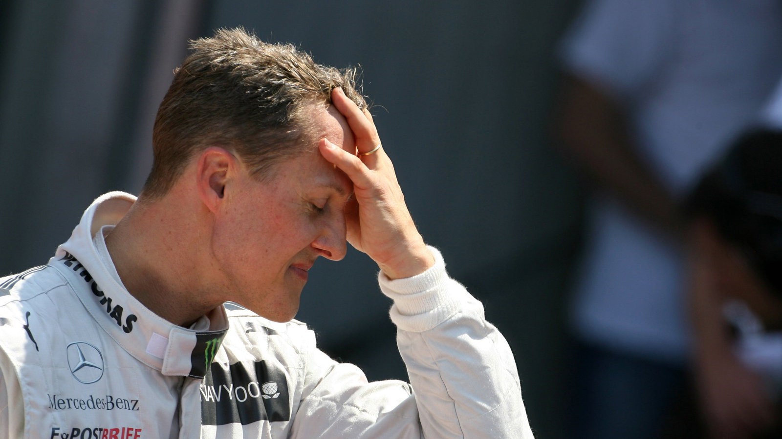 - Qualifying, Michael Schumacher (GER) Mercedes AMG F1 W03 pole