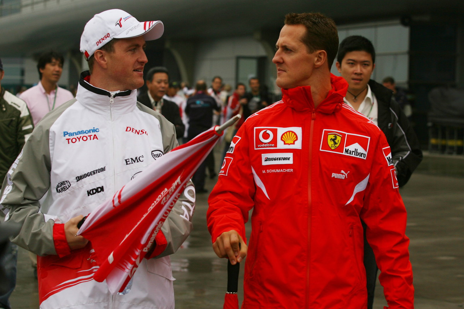  Shanghai, China,Ralf Schumacher (GER), Toyota Racing and Michael Schumacher (GER), Scuderia Ferrari - Formula 1 World