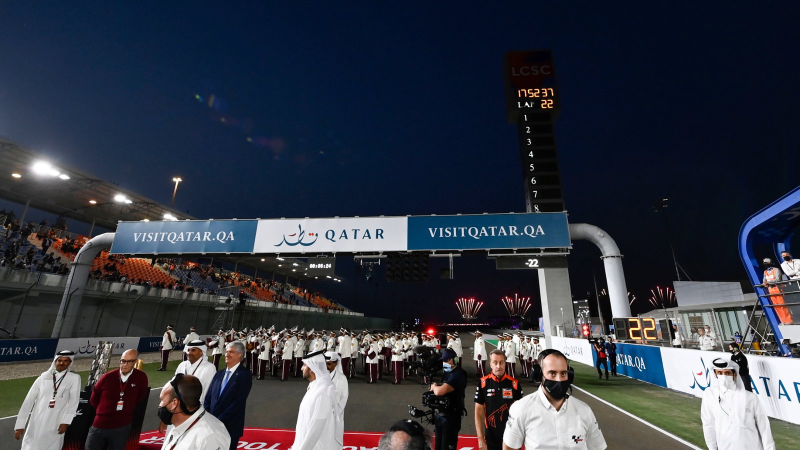 Race start, Qatar MotoGP race, 6 March
