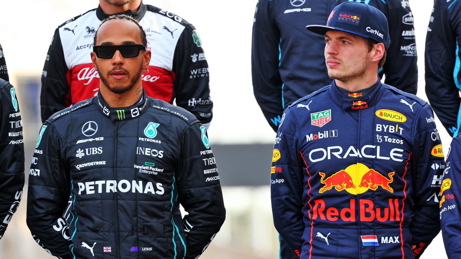 (L to R): Lewis Hamilton (GBR) Mercedes AMG F1 and Max Verstappen (NLD) Red Bull Racing at the start of season driver's
