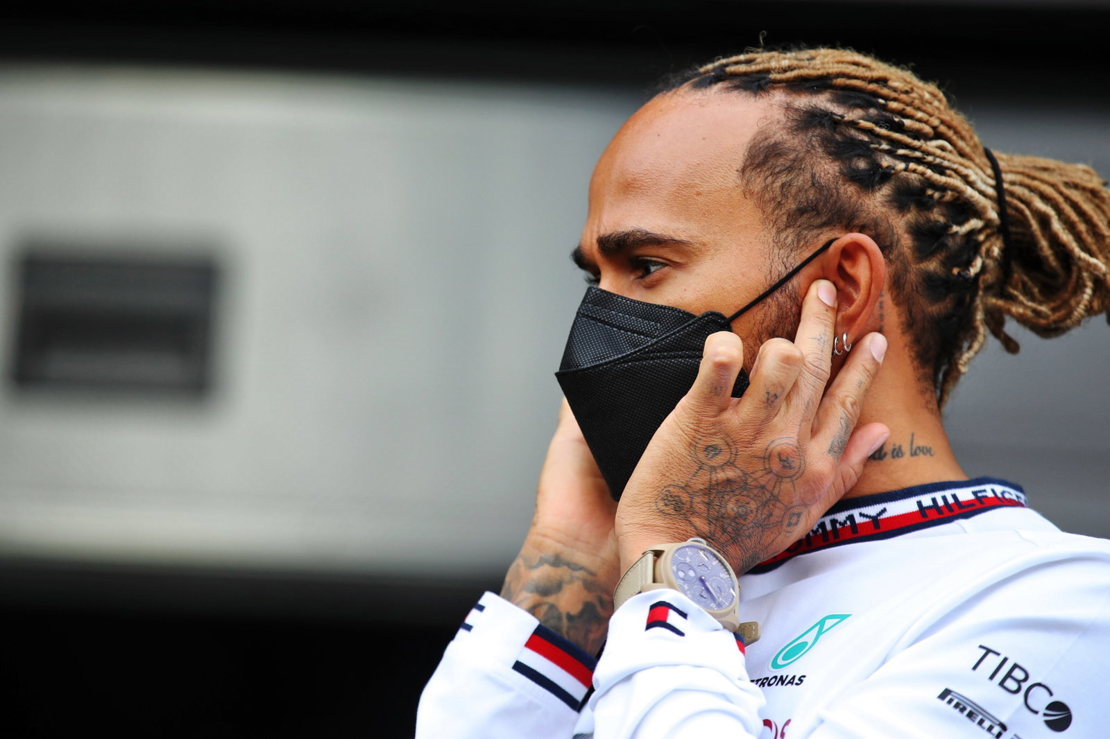 Lewis Hamilton (GBR) Mercedes AMG F1.