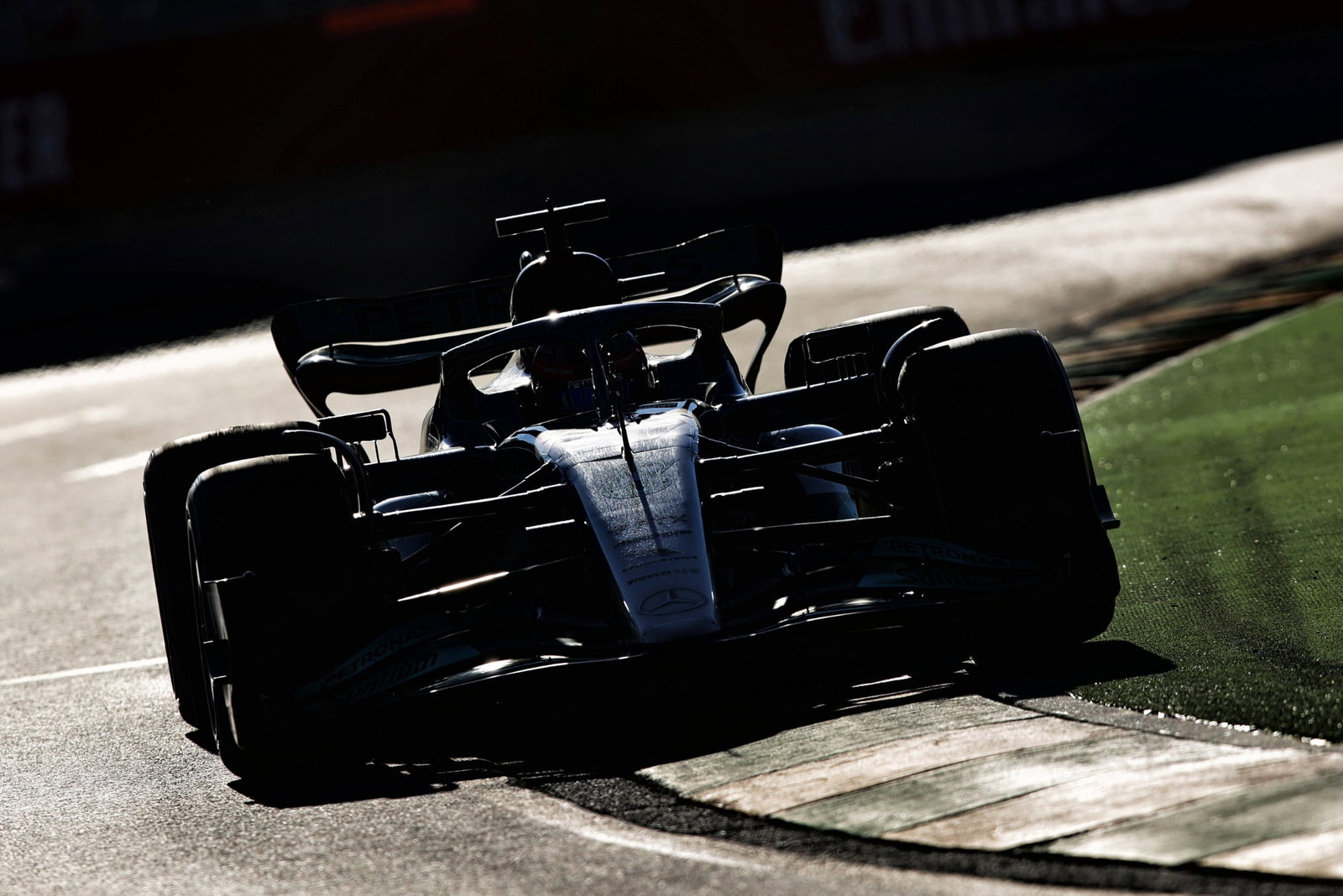 George Russell (GBR) Mercedes AMG F1 W13. Formula 1 World Championship, Rd 3, Australian Grand Prix, Albert Park,