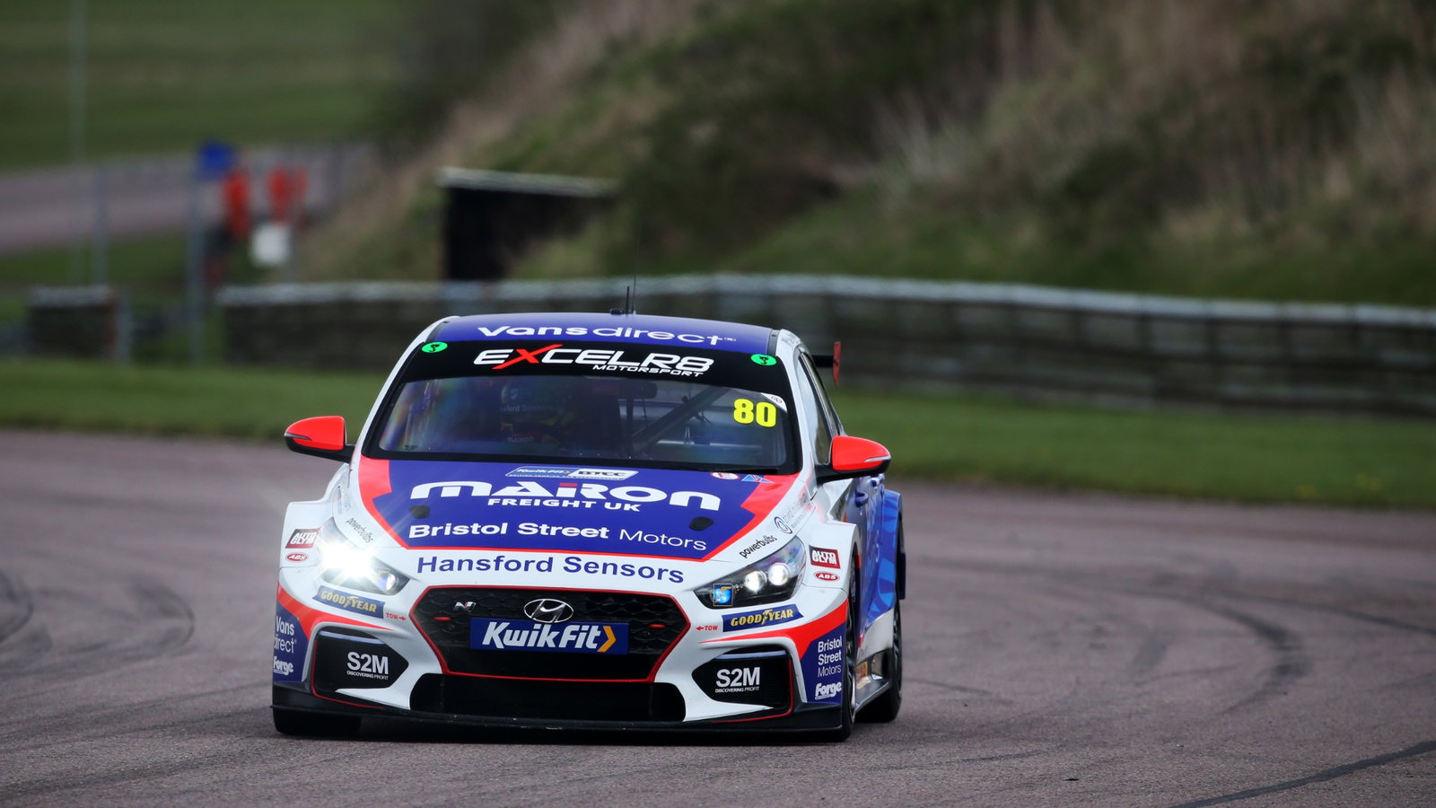 Tom Ingram (GBR) - Bristol Street Motors with EXCELR8 TradePriceCars.com Hyundai