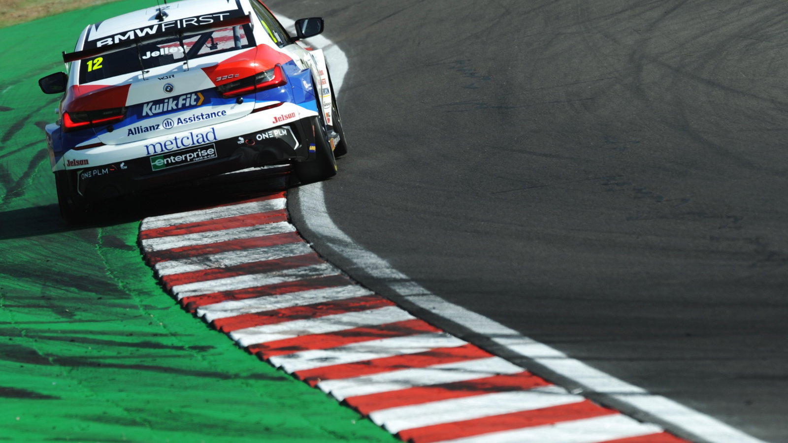 Stephen Jelley (GBR) - Team BMW BMW 330e M