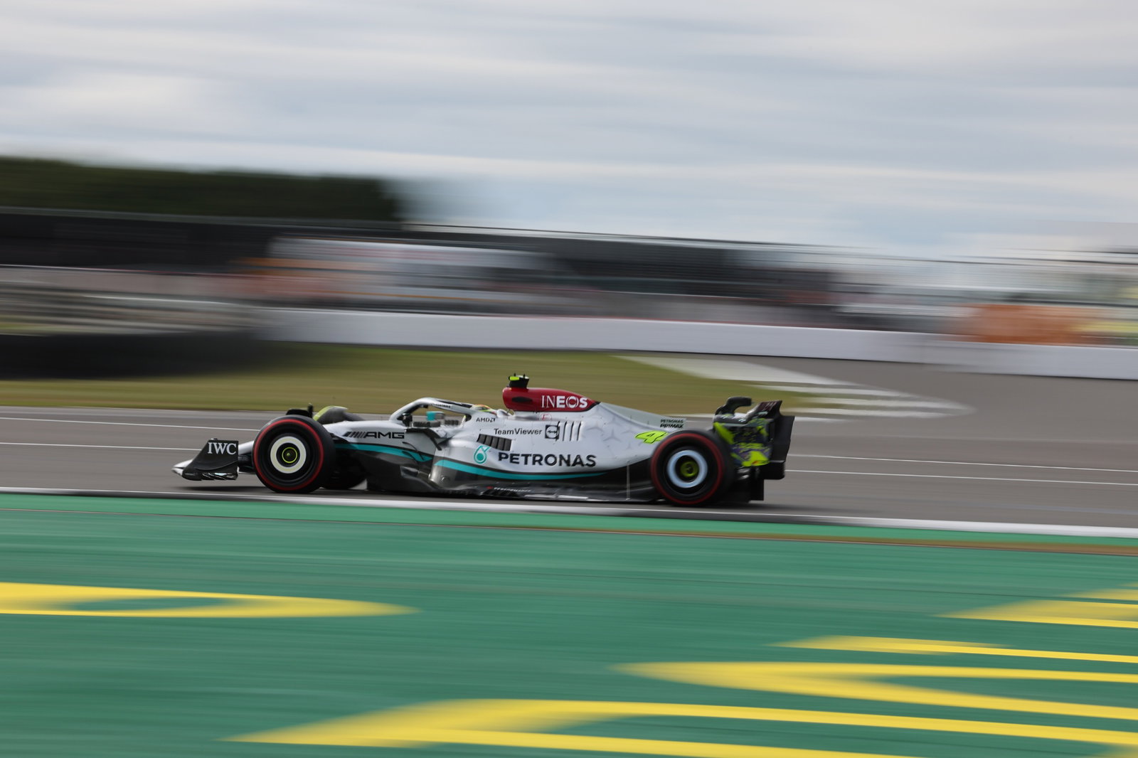 Lewis Hamilton (GBR) Mercedes AMG F1 W13. Formula 1 World Championship, Rd 10, British Grand Prix, Silverstone, England,