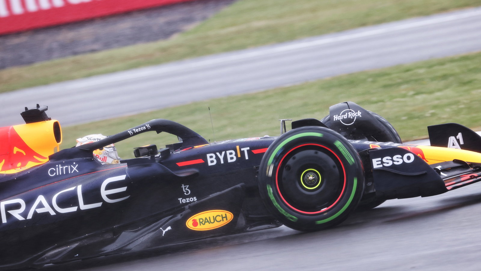 Max Verstappen (NLD) Red Bull Racing RB18. Formula 1 World Championship, Rd 10, British Grand Prix, Silverstone, England,
