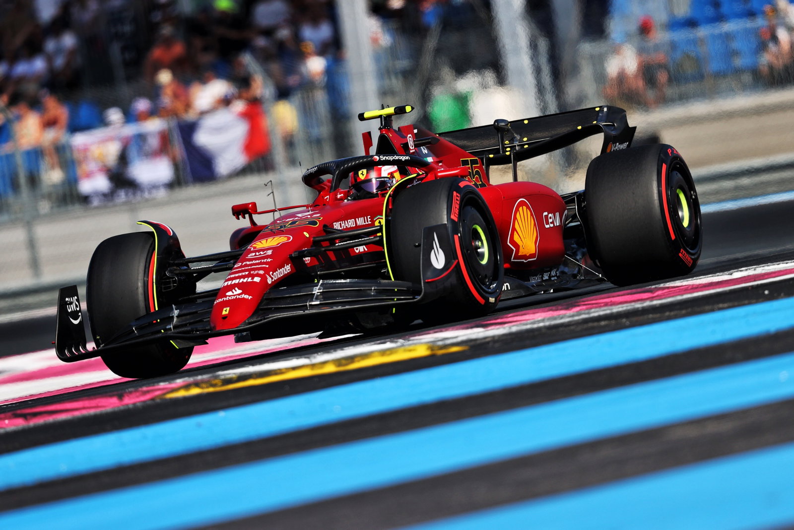 Carlos Sainz Jr ( ESP) Ferrari F1-75. Kejuaraan Dunia Formula 1, Rd 12, Grand Prix Prancis, Paul Ricard, Prancis, Latihan
