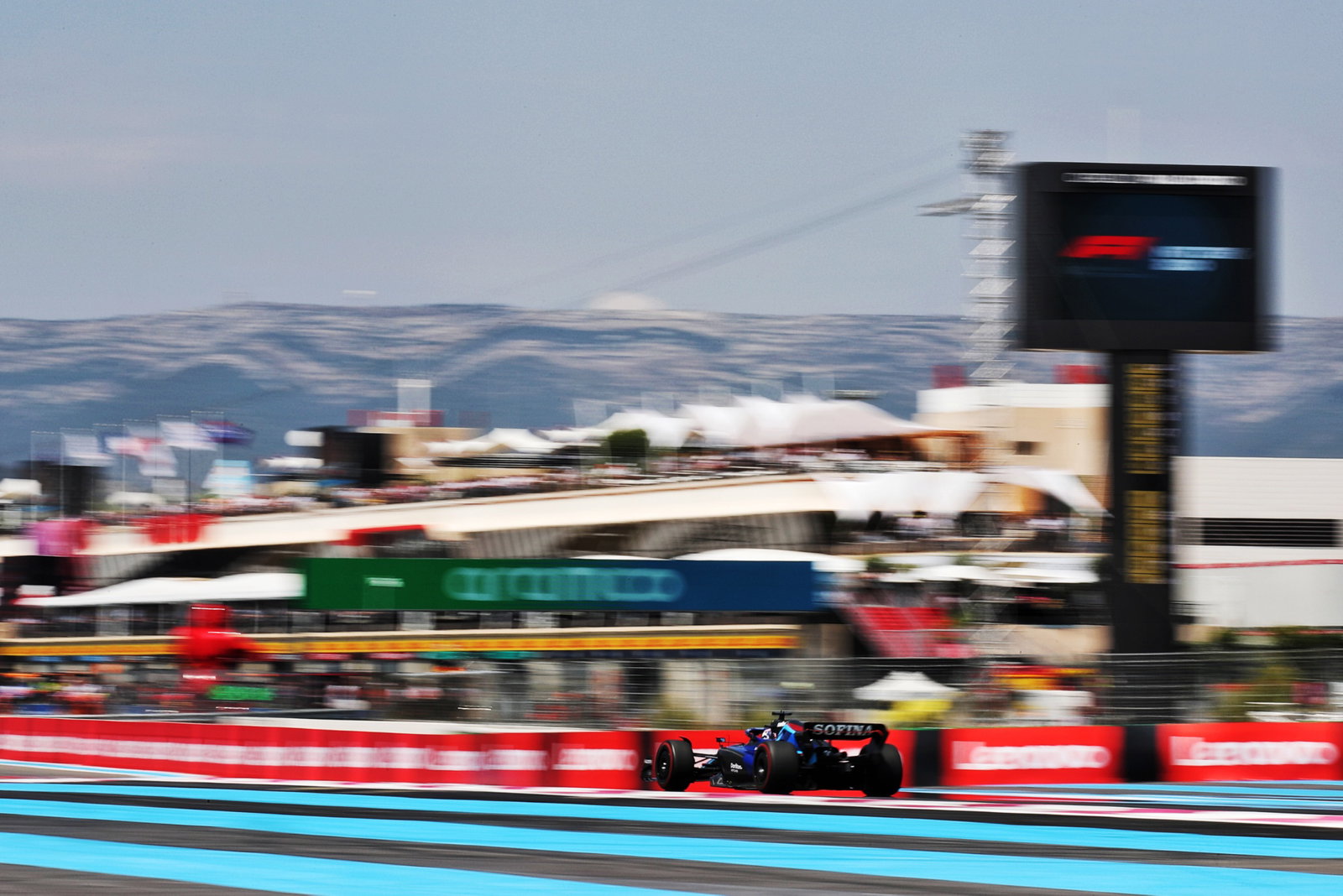 Alexander Albon (THA) Williams Racing FW44. Formula 1 World Championship, Rd 12, French Grand Prix, Paul Ricard, France,