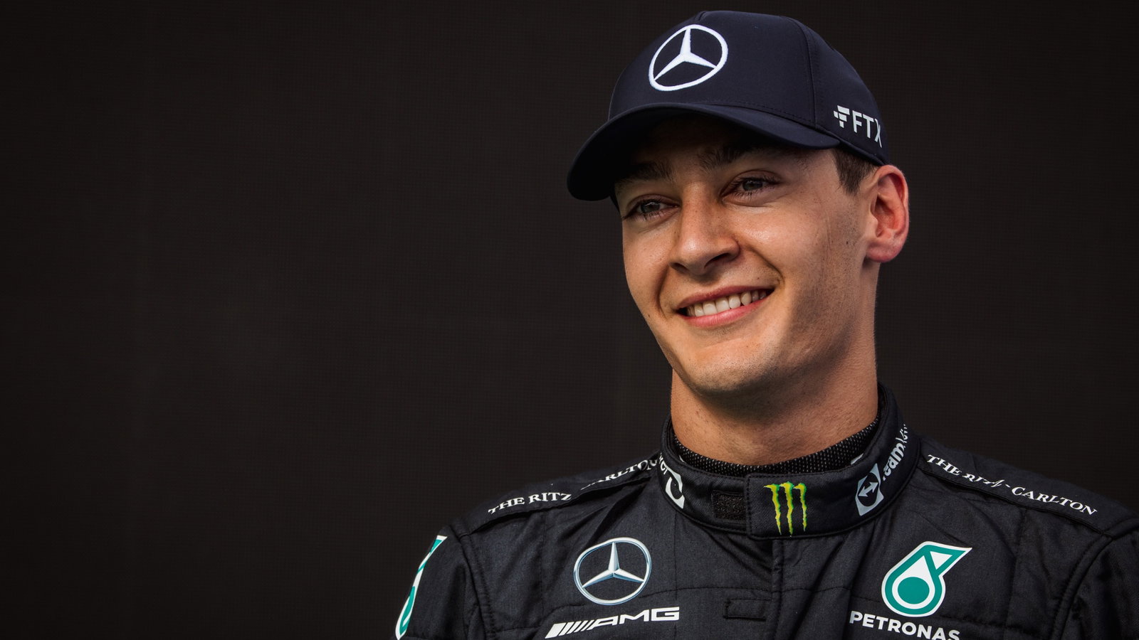 Pole sitter George Russell 