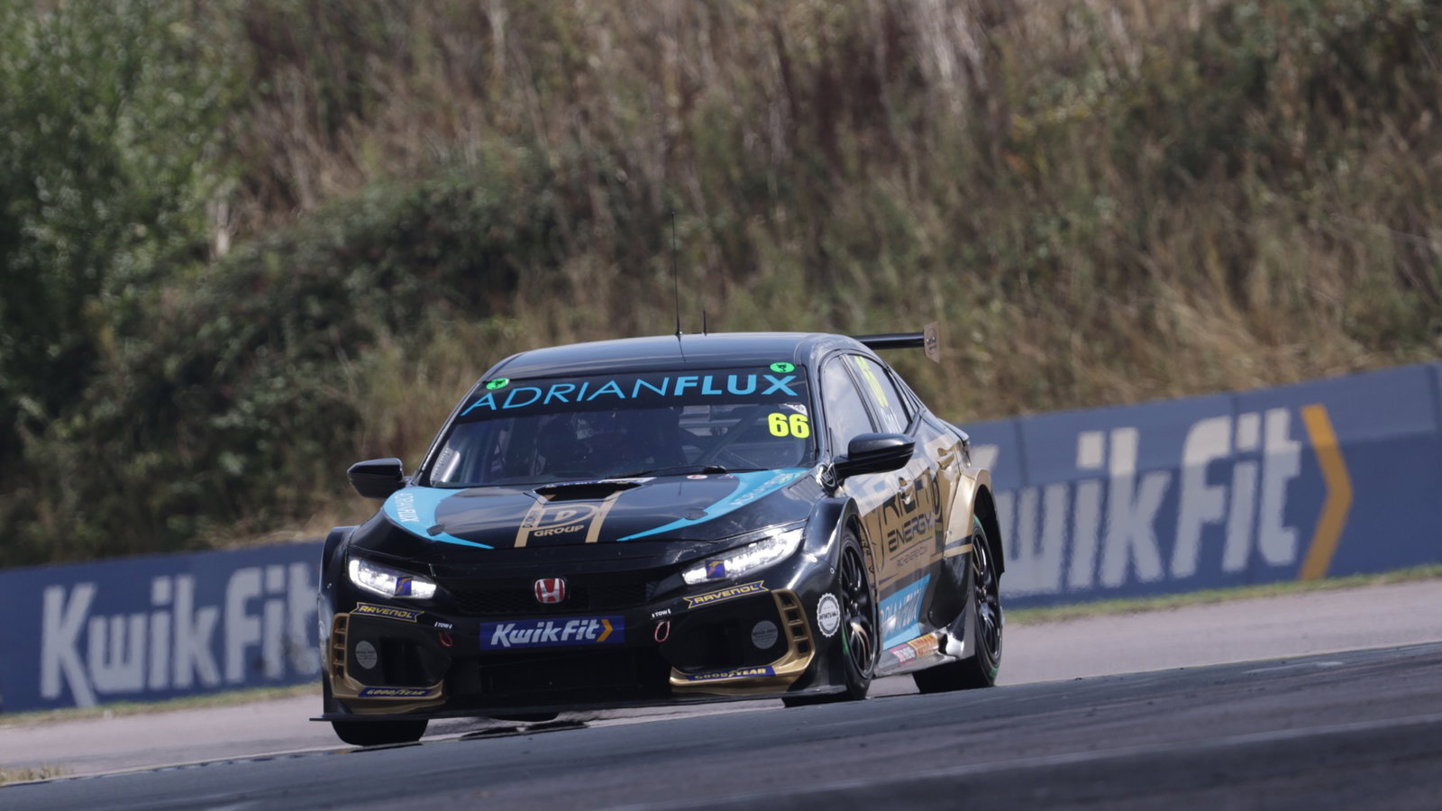 Josh Cook (GBR) - Rich Energy BTC Racing Honda Civic Type
