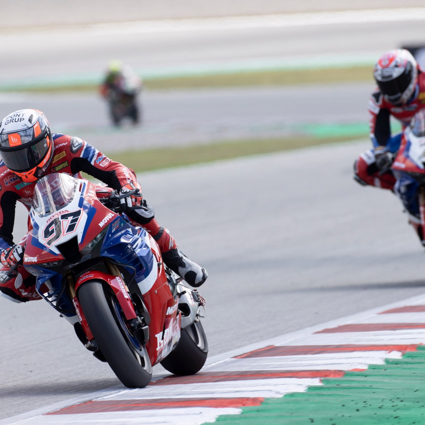 Xavi Vierge and Iker Lecuona, Catalunya WorldSBK race2, 25 September