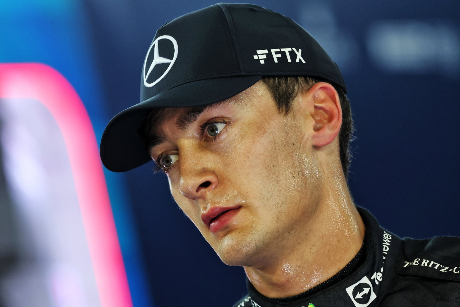 George Russell (GBR) Mercedes AMG F1. Formula 1 World Championship, Rd 17, Singapore Grand Prix, Marina Bay Street