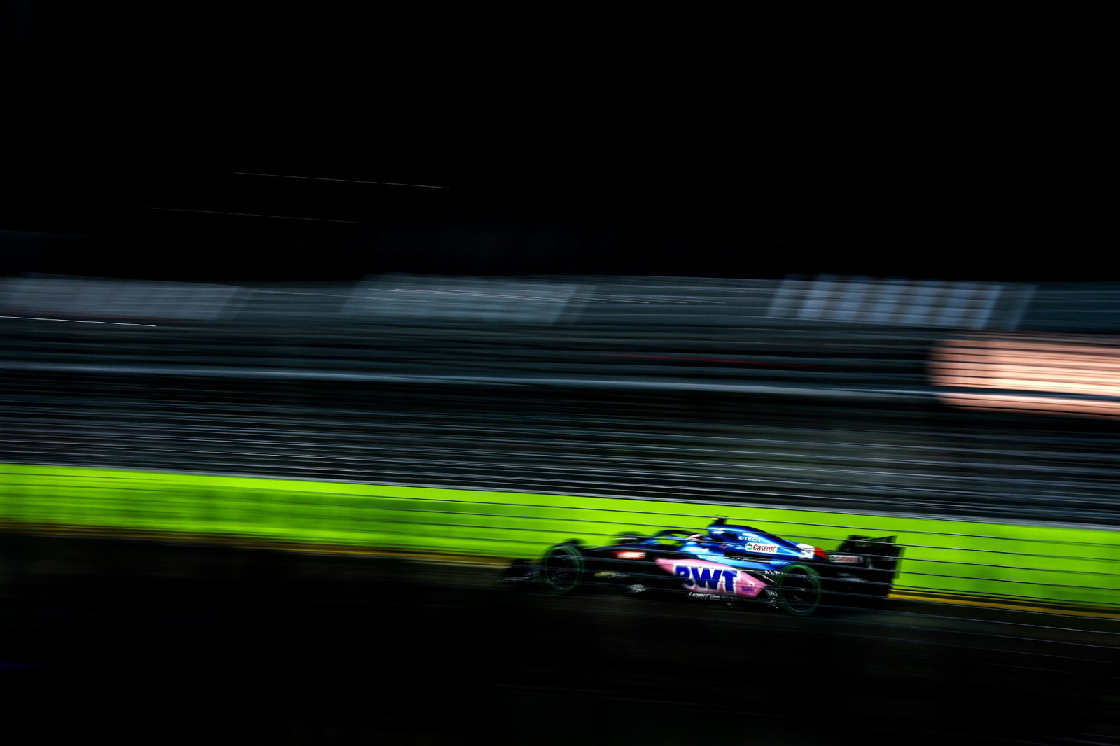Esteban Ocon (FRA), Kejuaraan Dunia Formula 1 Tim F1 Alpine, Rd 17, Grand Prix Singapura, Sirkuit Jalan Raya Marina Bay,