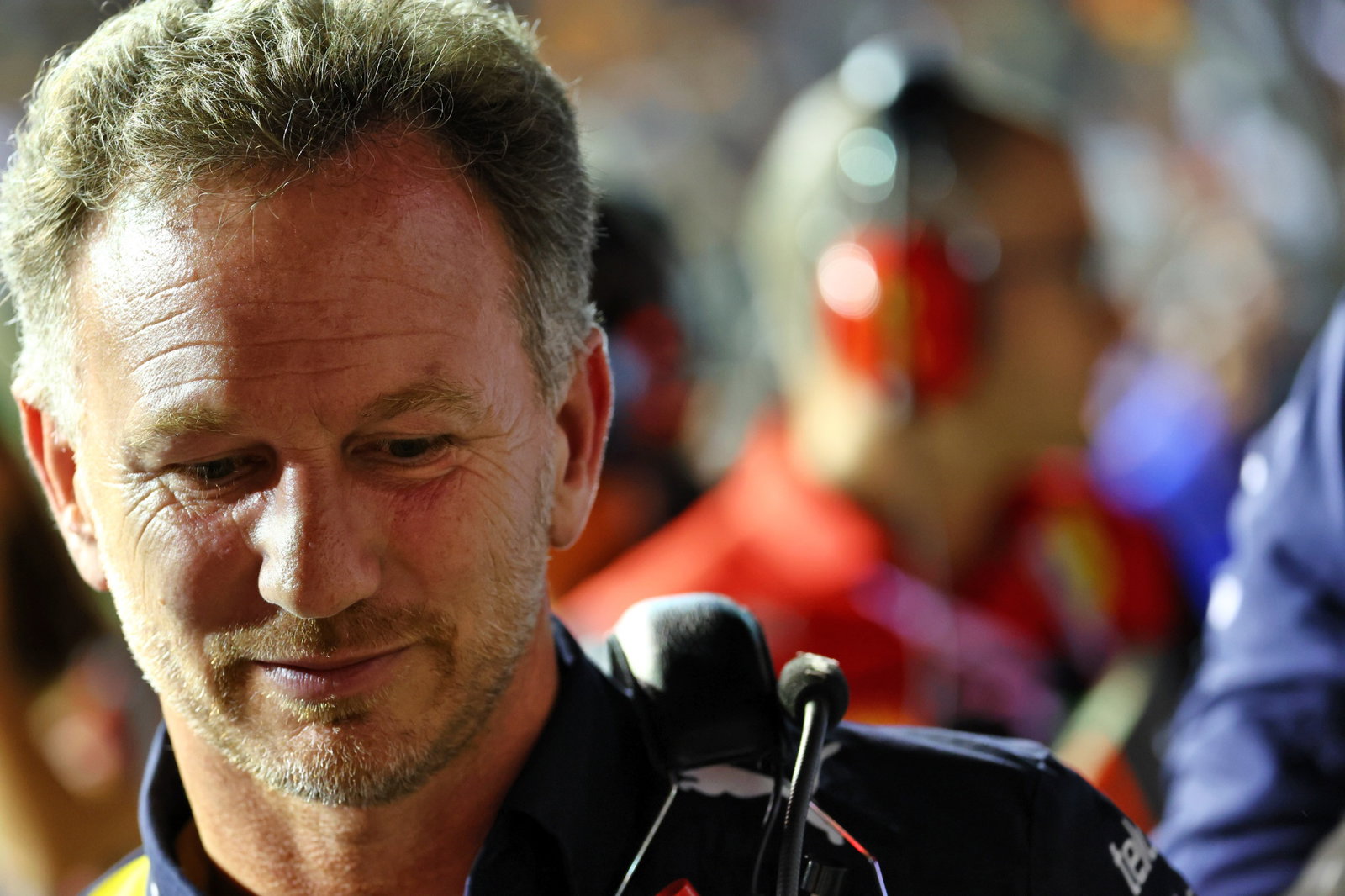 Christian Horner (GBR) ) Kepala Tim Balap Red Bull di grid. Kejuaraan Dunia Formula 1, Rd 17, Grand Singapura