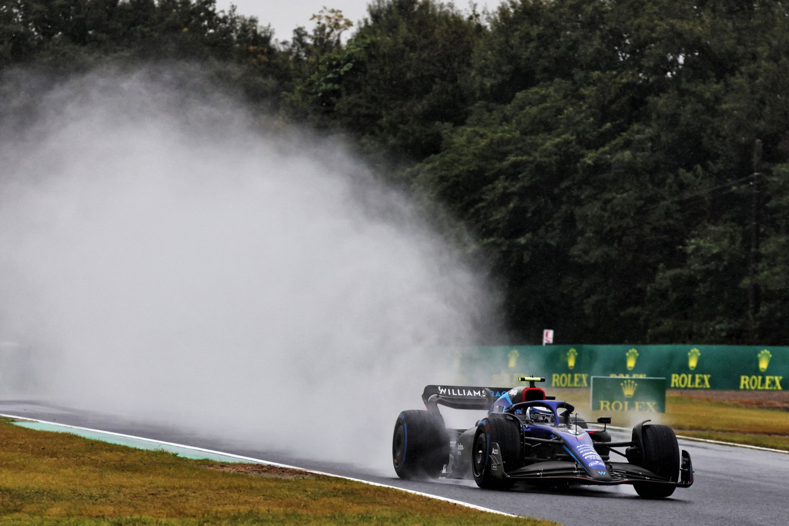 Nicholas Latifi (CDN) Williams Racing FW44. Formula 1 World Championship, Rd 18, Japanese Grand Prix, Suzuka, Japan,