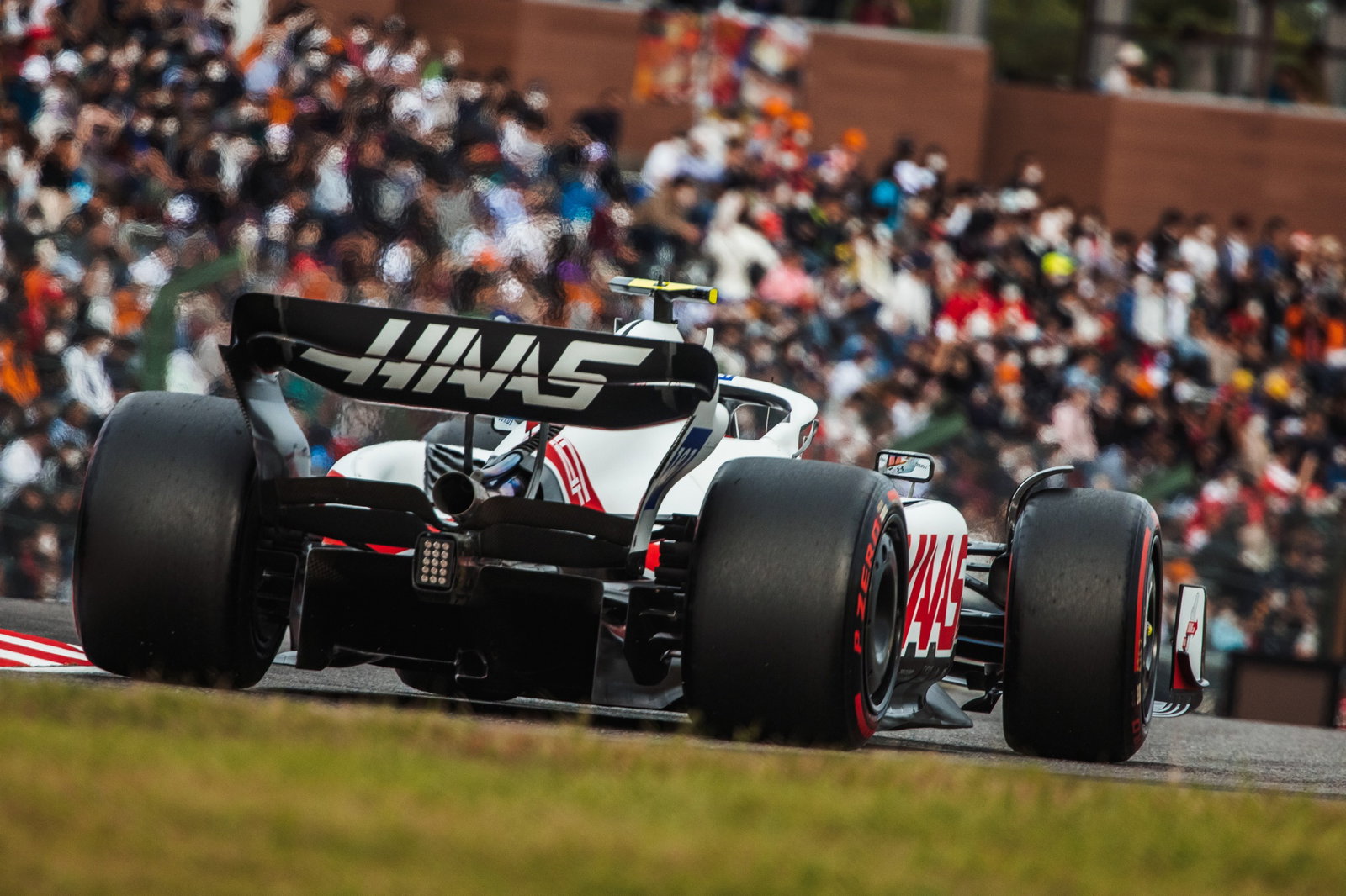 Mick Schumacher (GER) Haas VF-22. Formula 1 World Championship, Rd 18, Japanese Grand Prix, Suzuka, Japan, Qualifying