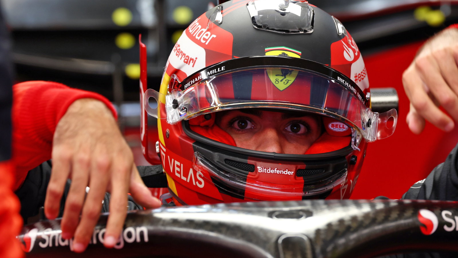 Carlos Sainz Jr (ESP) Ferrari. Formula 1 World Championship, Rd 18, Japanese Grand Prix, Suzuka, Japan, Race Day.
-