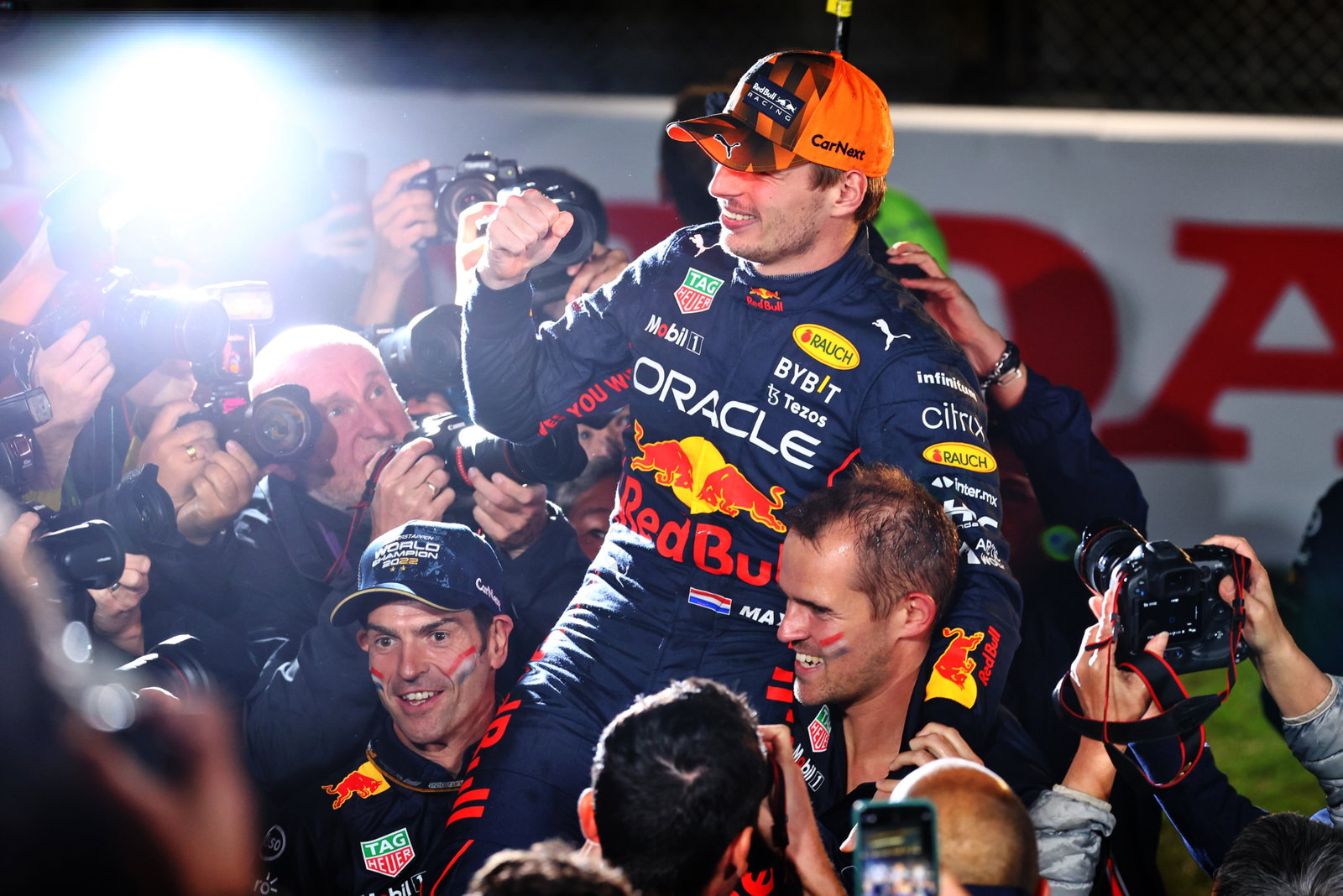 Race winner Max Verstappen (NLD) Red Bull Racing celebrates winning the World Championship with the team. Formula 1 World