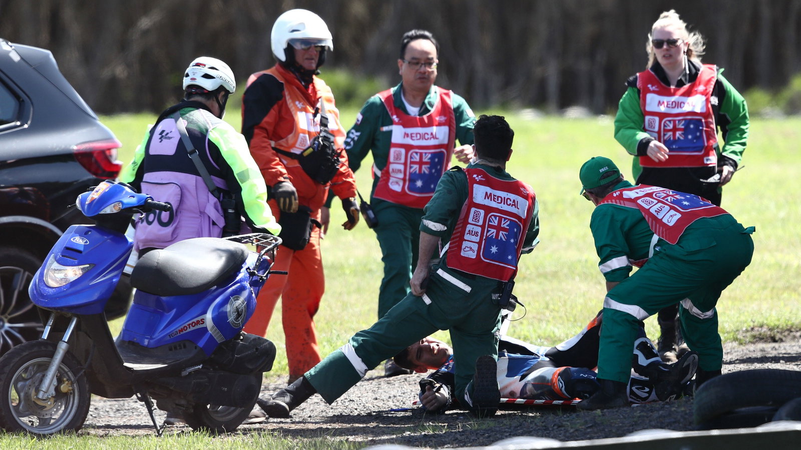 Jorge Navarro crash, Moto2 race, Australian MotoGP, 16 October
