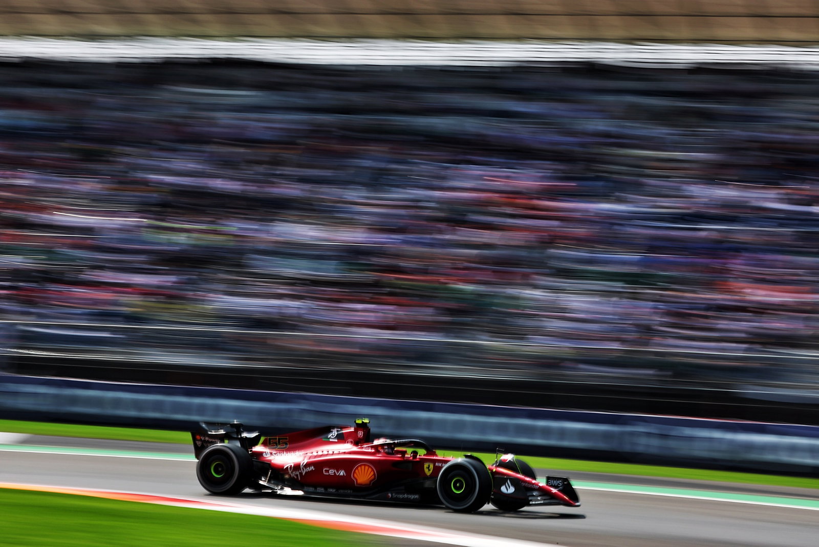 Carlos Sainz Jr (ESP) Ferrari F1-75. Formula 1 World Championship, Rd 20, Mexican Grand Prix, Mexico City, Mexico,