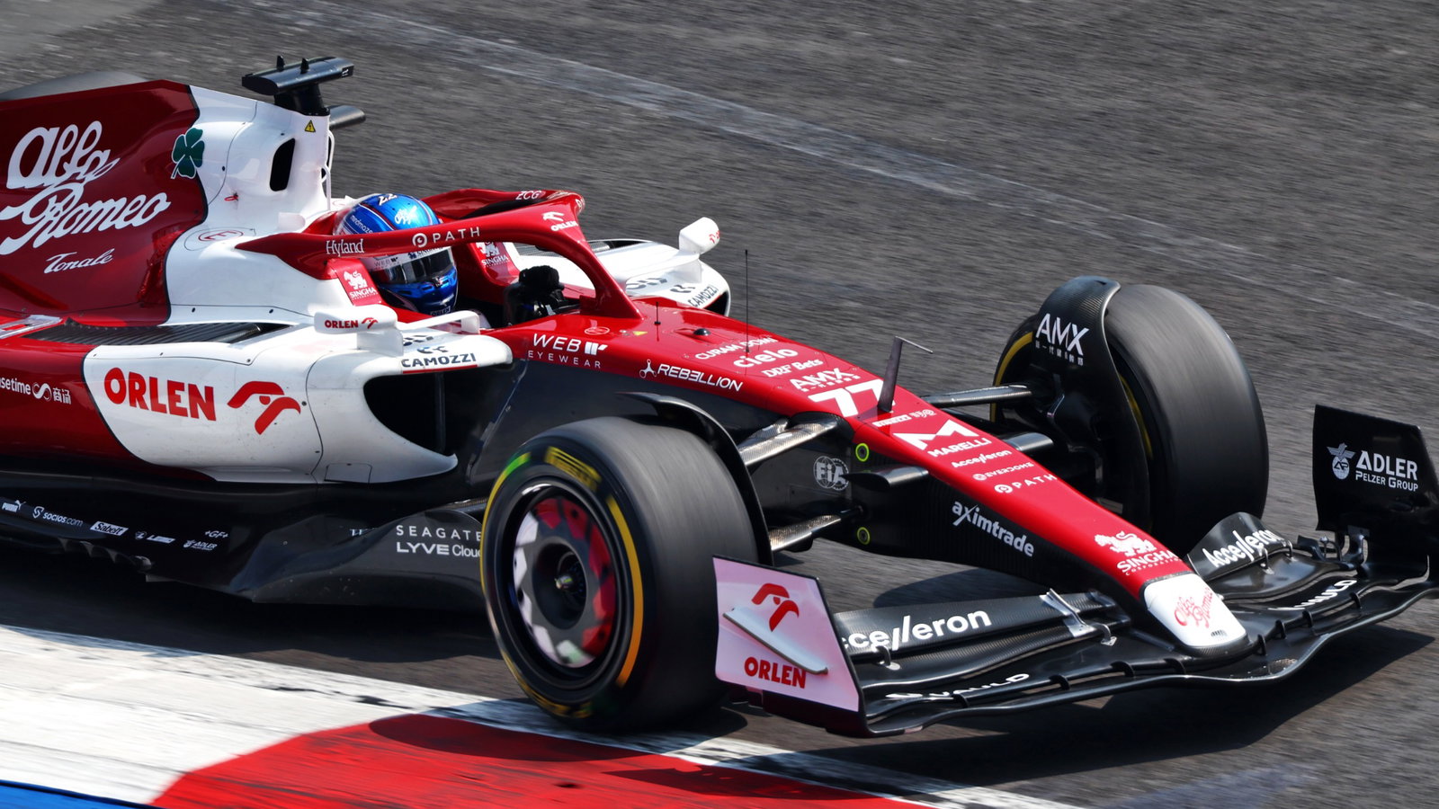 Valtteri Bottas (FIN) Alfa Romeo F1 Team 