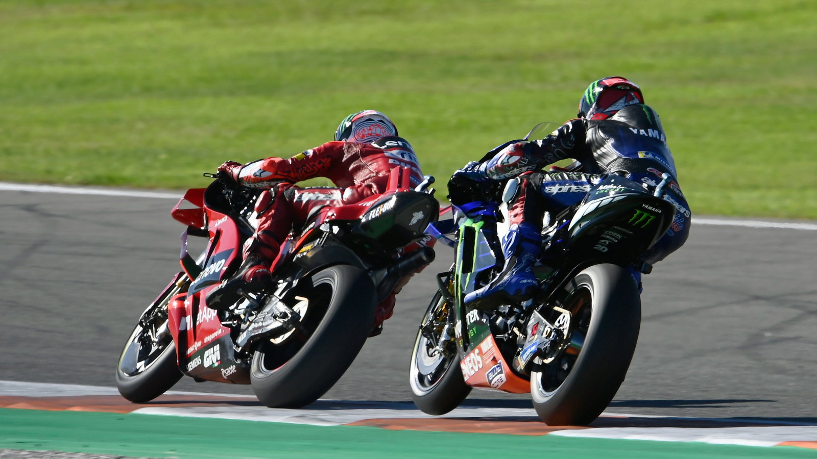 Francesco Bagnaia, Fabio Quartararo, MotoGP race, Valencia MotoGP, 6 November