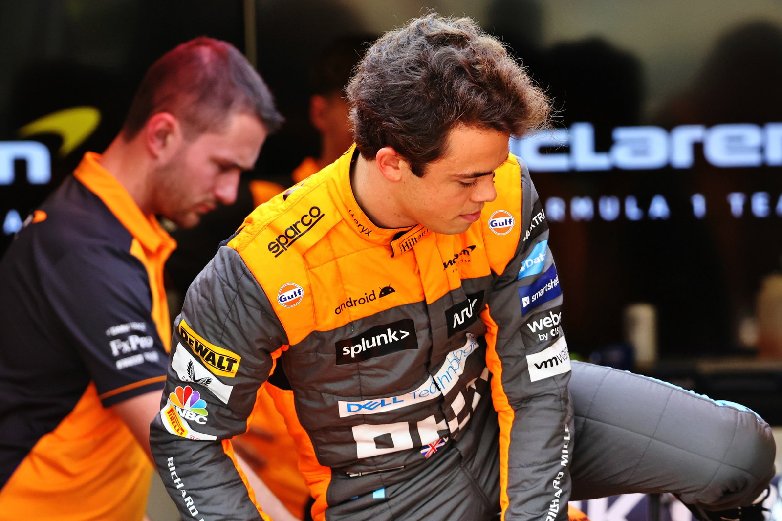 Nyck de Vries ( NLD) Pembalap Cadangan McLaren MCL36. Kejuaraan Dunia Formula 1, Rd 21, Grand Prix Brasil, Sao Paulo,