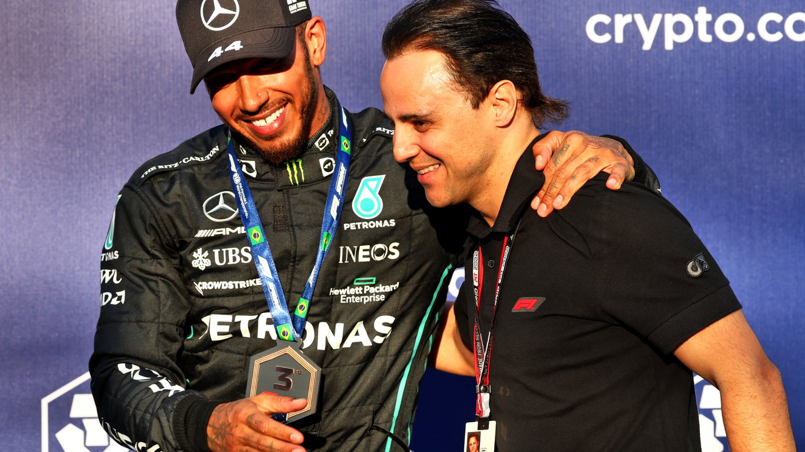 (L to R): Lewis Hamilton (GBR) Mercedes AMG F1 with Felipe Massa (BRA) FIA Drivers' Commission President in Sprint parc