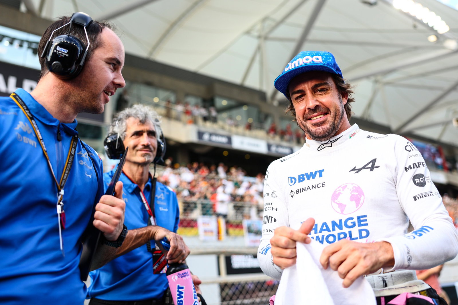 Fernando Alonso (ESP), Alpine F1 Team Formula 1 World Championship, Rd 22, Abu Dhabi Grand Prix, Yas Marina Circuit, Abu