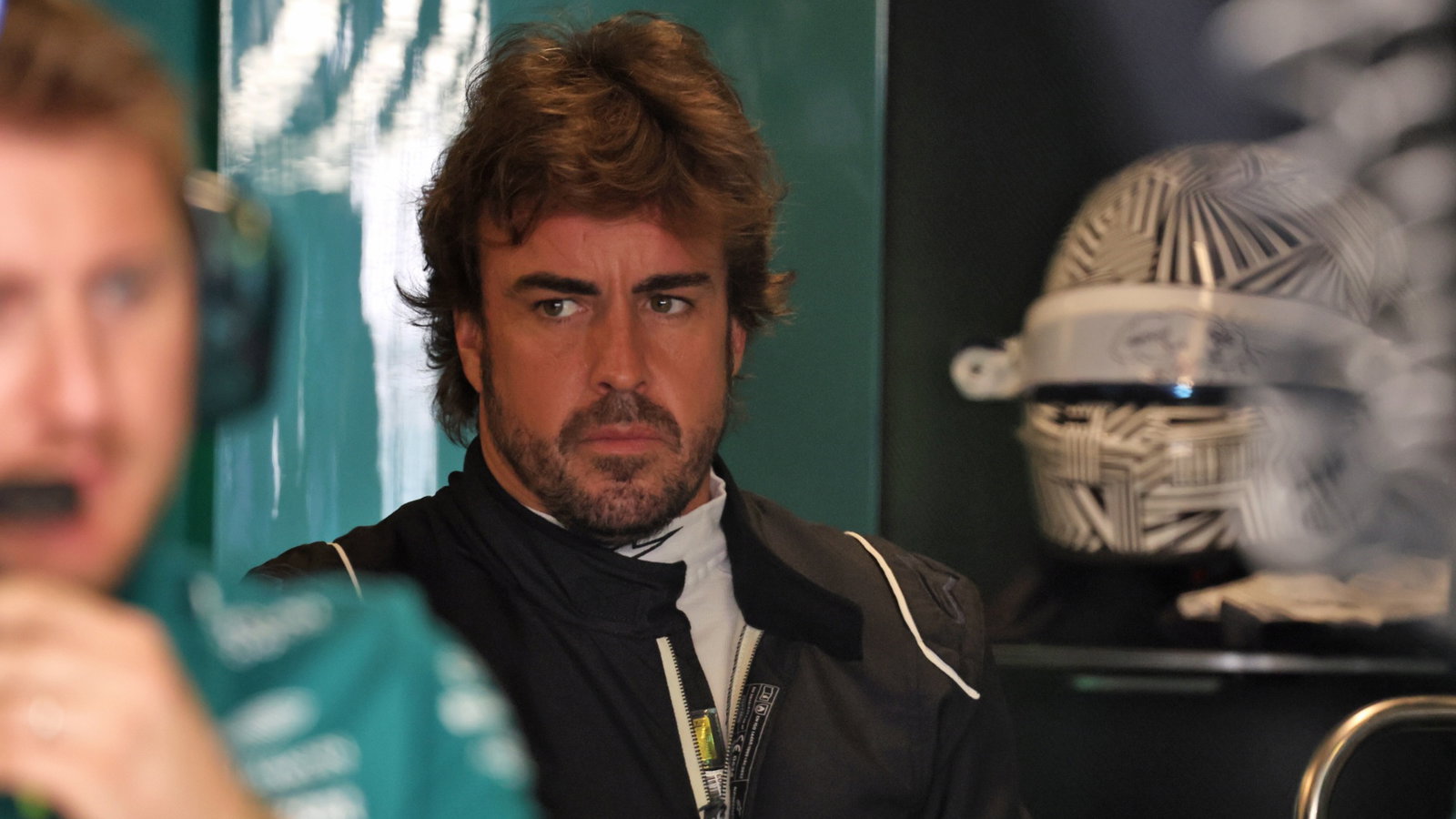 Fernando Alonso (ESP) Aston Martin F1 Team. Formula 1 Testing, Yas Marina Circuit, Abu Dhabi, Monday.
-
