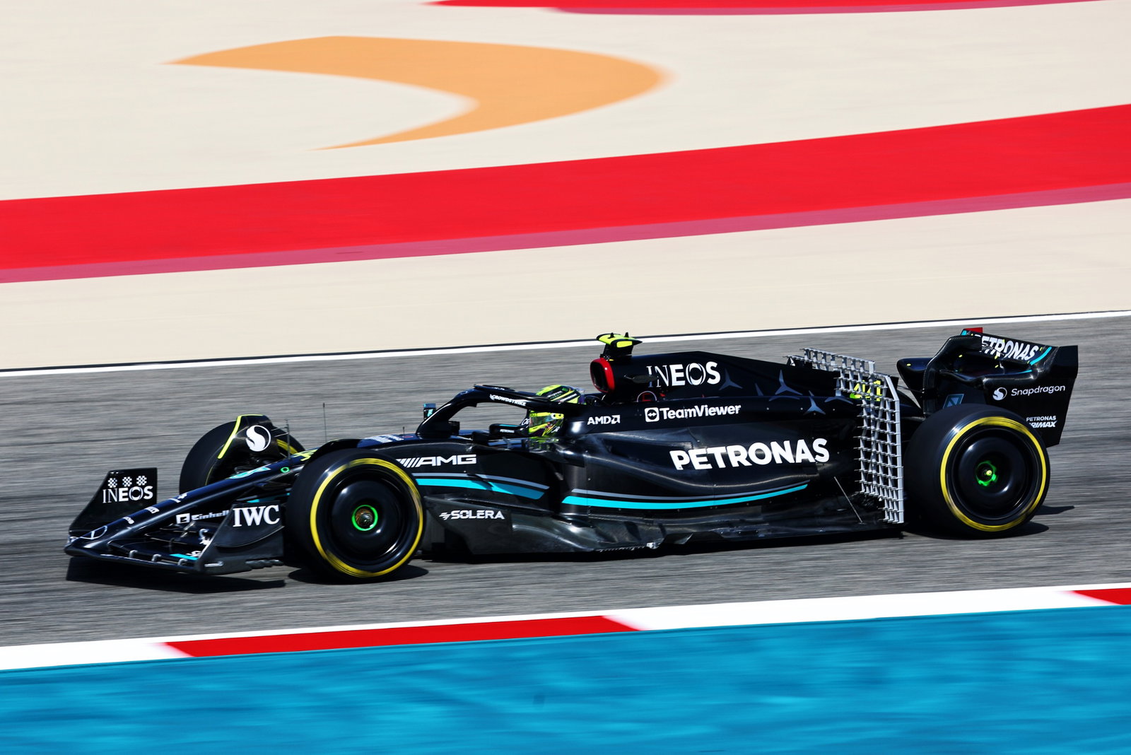 Lewis Hamilton (GBR) Mercedes AMG F1 W14. Formula 1 Testing, Sakhir, Bahrain, Day Two.- www.xpbimages.com, EMail: