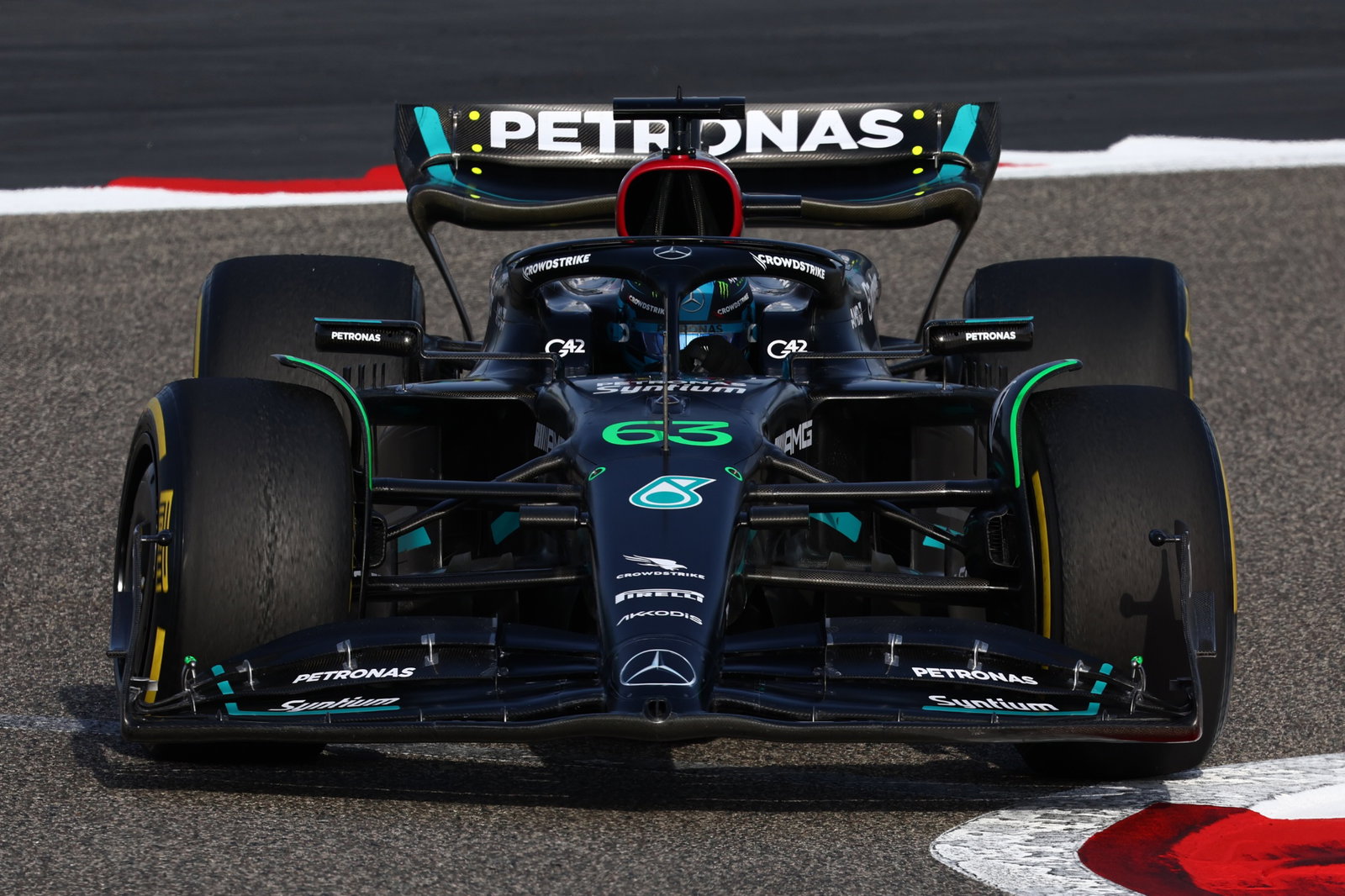 George Russell (GBR) Mercedes AMG F1 W14. Formula 1 Testing, Sakhir, Bahrain, Day Two.- www.xpbimages.com, EMail: