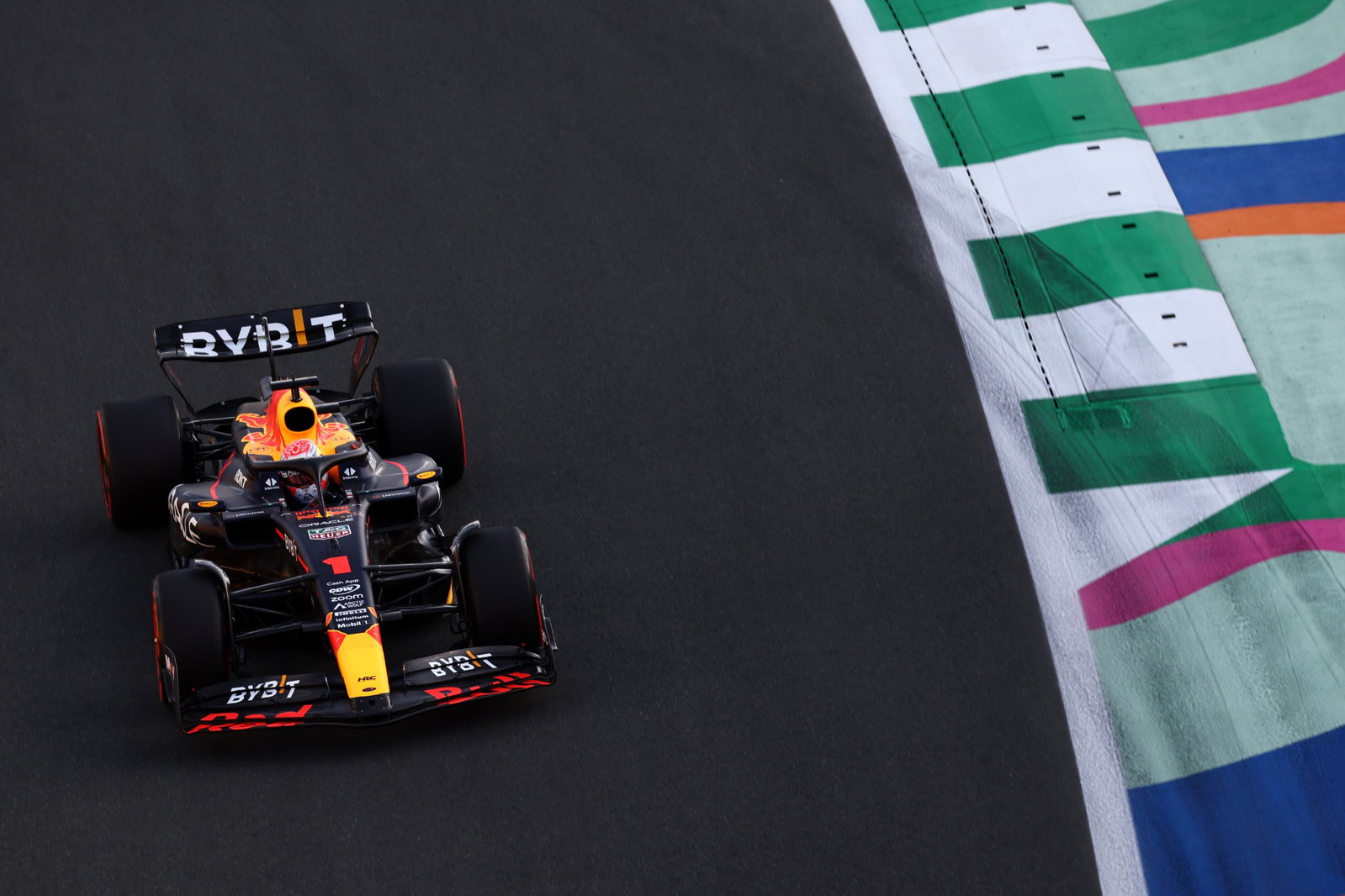 Max Verstappen (NLD) Red Bull Racing RB19. Formula 1 World Championship, Rd 2, Saudi Arabian Grand Prix, Jeddah, Saudi