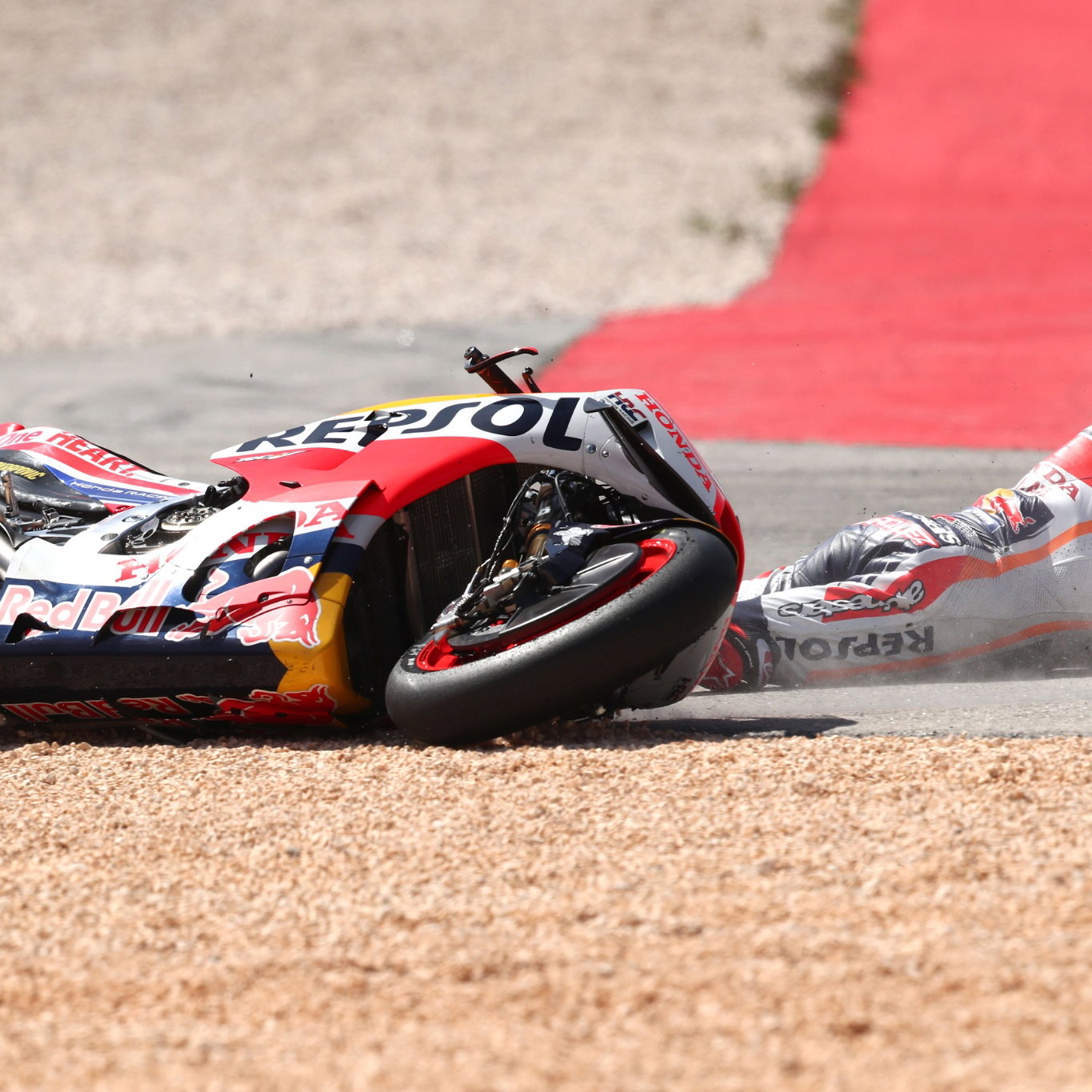Miguel Oliveira, Marc Marquez crash, MotoGP race, Portuguese MotoGP, 26 March