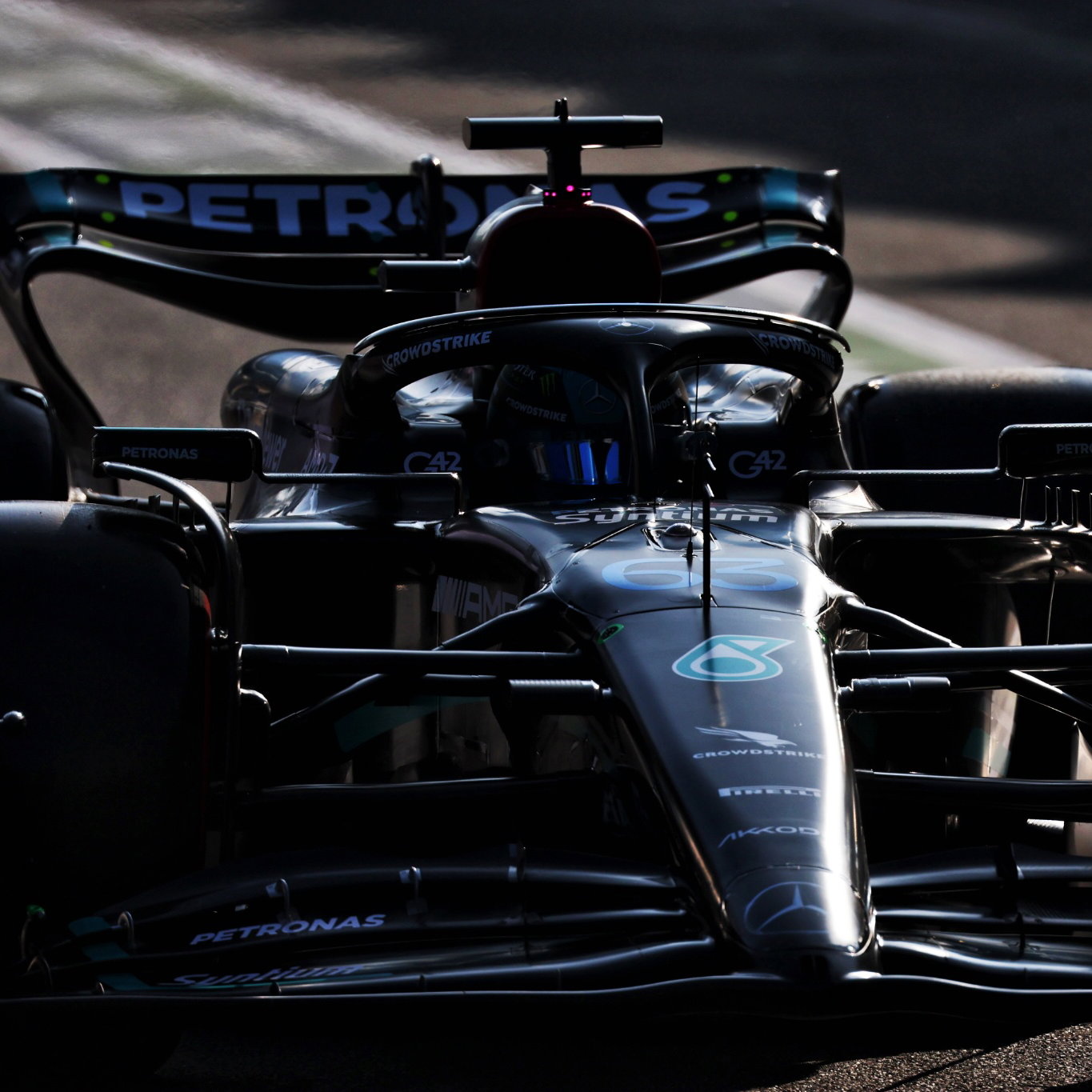 George Russell (GBR) Mercedes AMG F1 W14 in the pits. Formula 1 World Championship, Rd 4, Azerbaijan Grand Prix, Baku