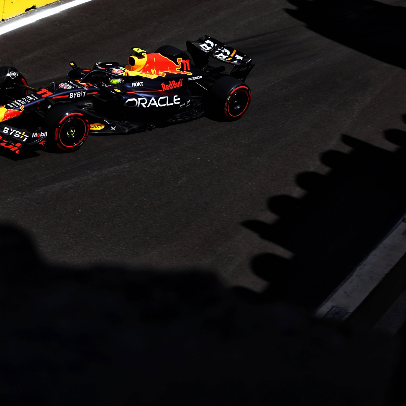 Sergio Perez (MEX) Red Bull Racing RB19. Formula 1 World Championship, Rd 4, Azerbaijan Grand Prix, Baku Street Circuit,