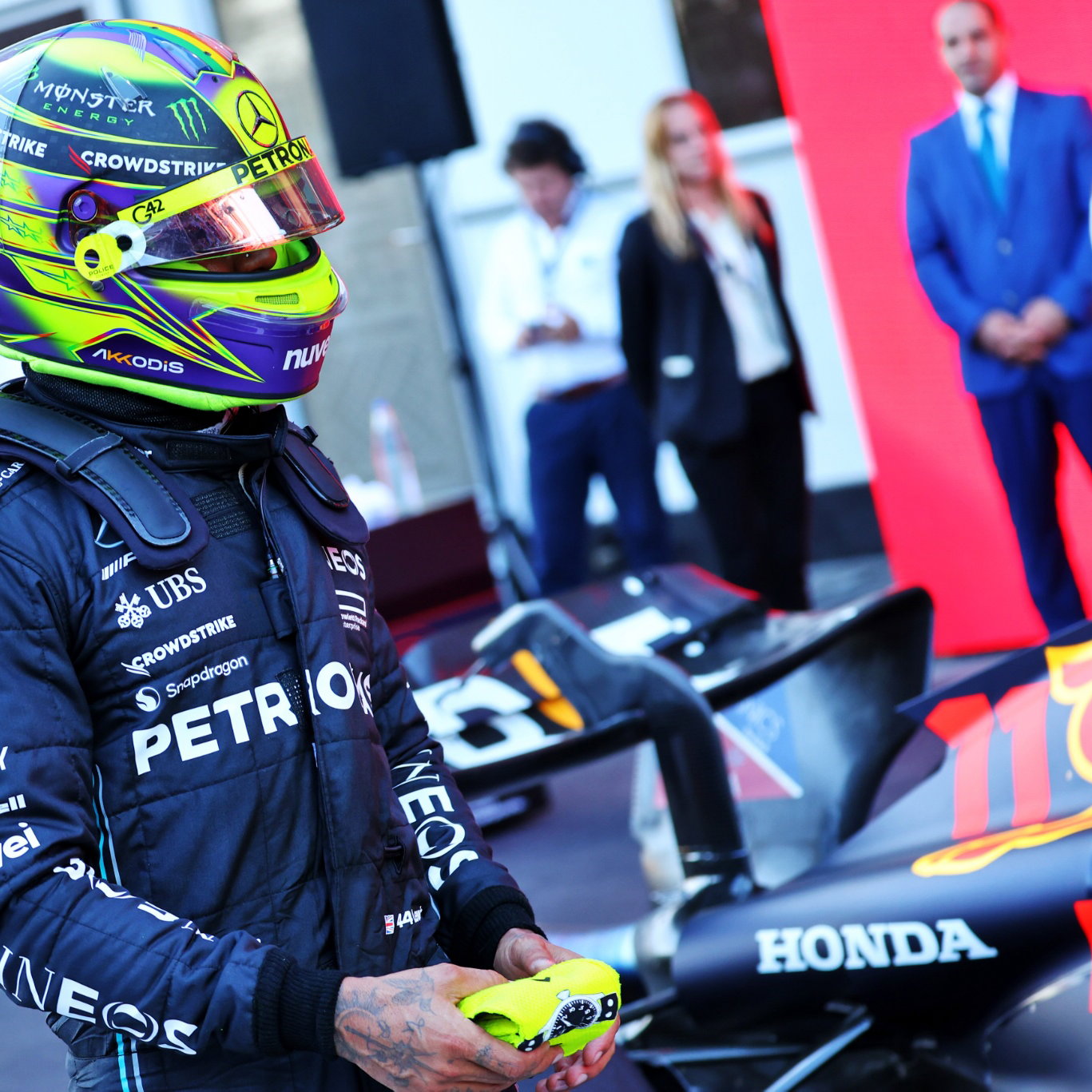 Lewis Hamilton (GBR) Mercedes AMG F1 in parc ferme. Formula 1 World Championship, Rd 4, Azerbaijan Grand Prix, Baku Street