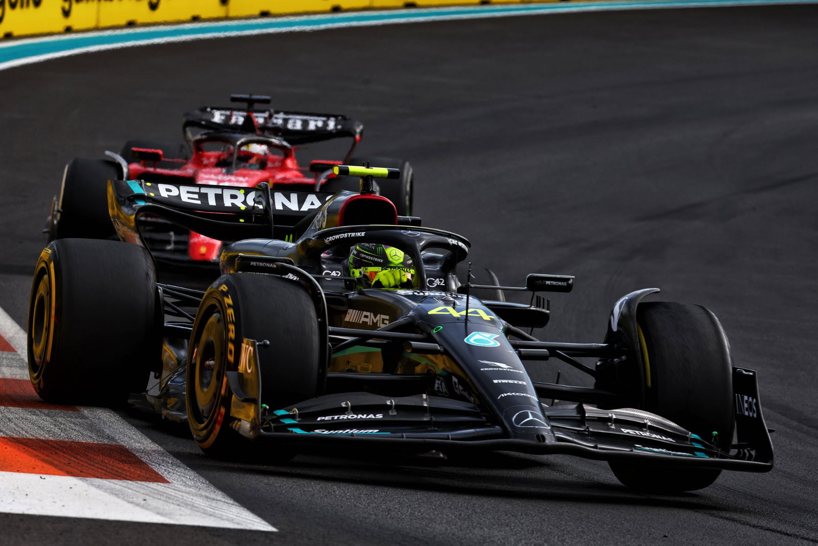 Lewis Hamilton (GBR) Mercedes AMG F1 W14. Formula 1 World Championship, Rd 5, Miami Grand Prix, Miami, Florida, USA, Race