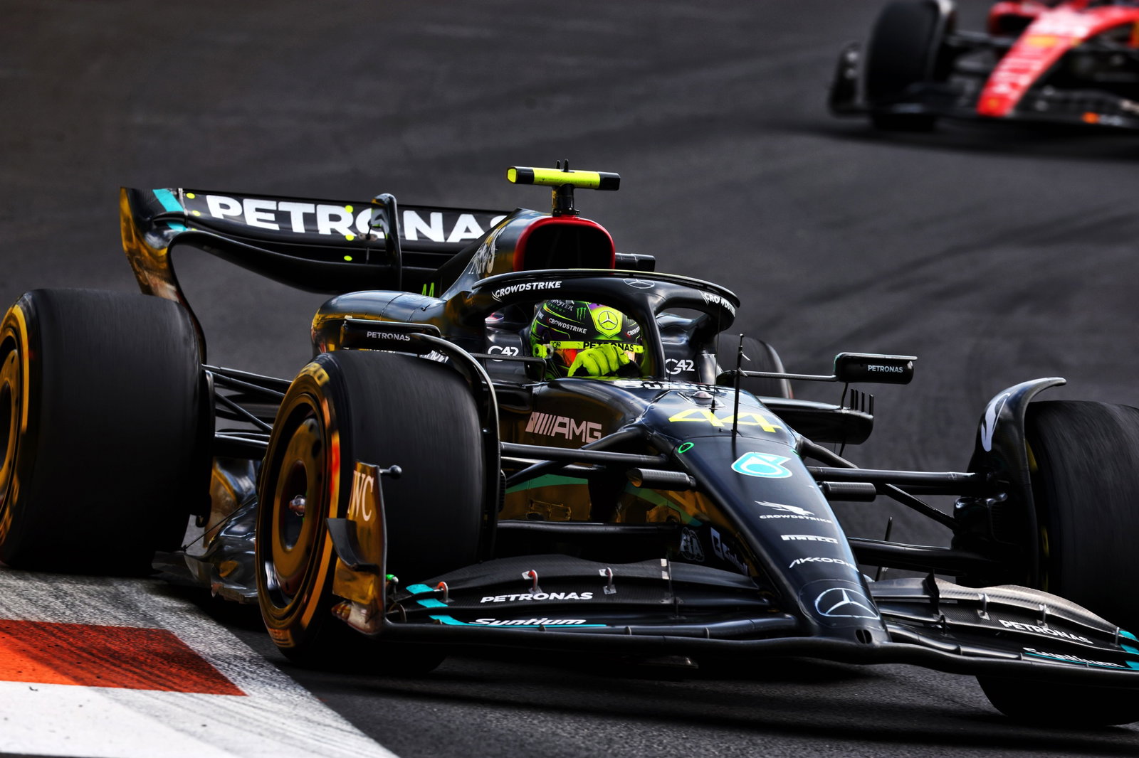 Lewis Hamilton (GBR ) Mercedes AMG F1 W14.Kejuaraan Dunia Formula 1, Rd 5, Grand Prix Miami, Miami, Florida, AS, Balapan