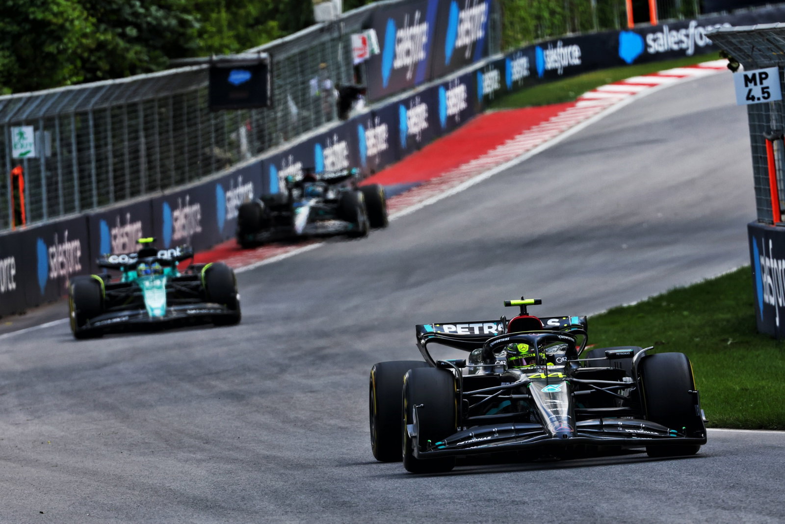 Lewis Hamilton (GBR) Mercedes AMG F1 W14. Formula 1 World Championship, Rd 9, Canadian Grand Prix, Montreal, Canada, Race