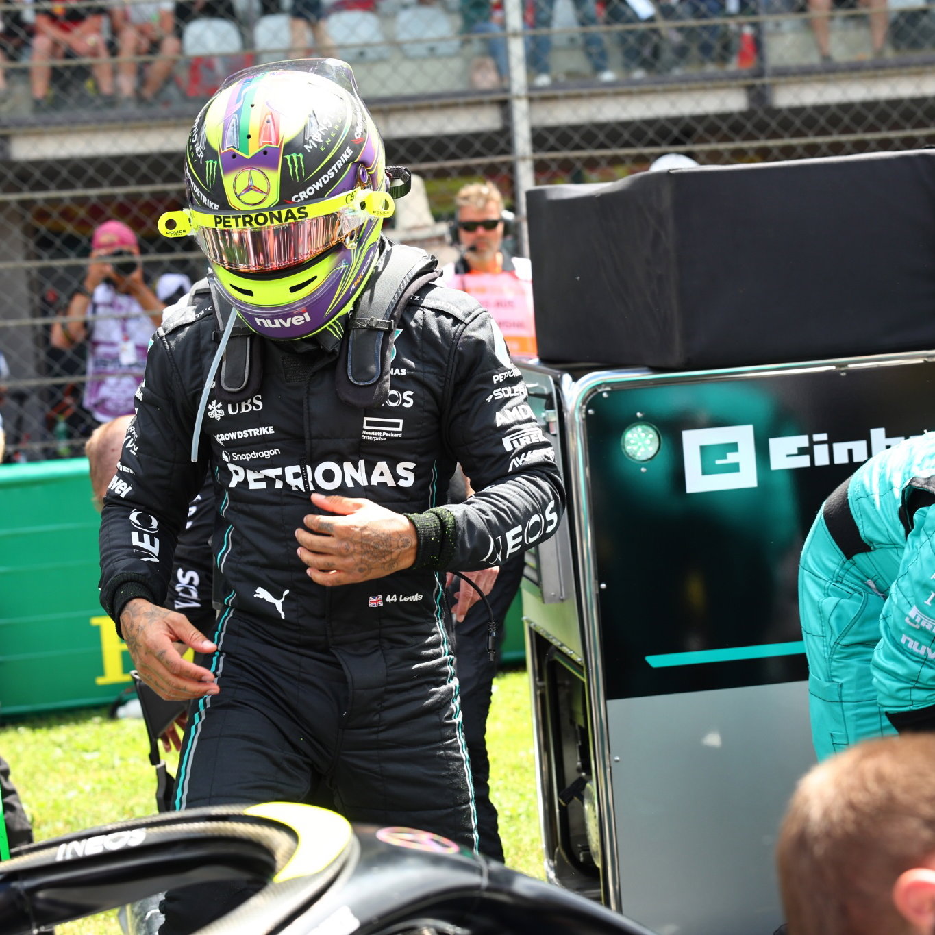 Lewis Hamilton (GBR) Mercedes AMG F1