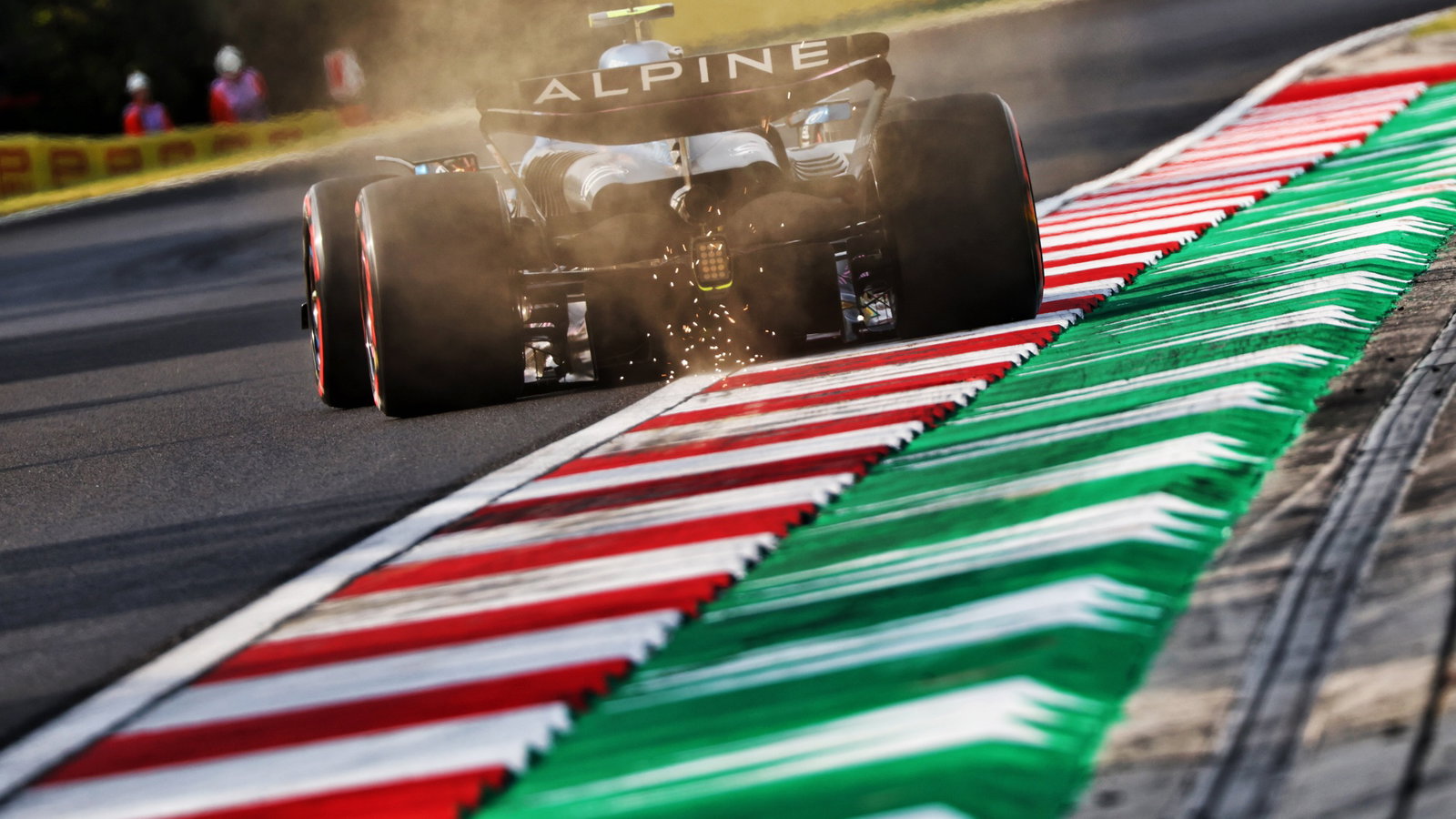 Pierre Gasly (FRA) Alpine F1 Team A523.