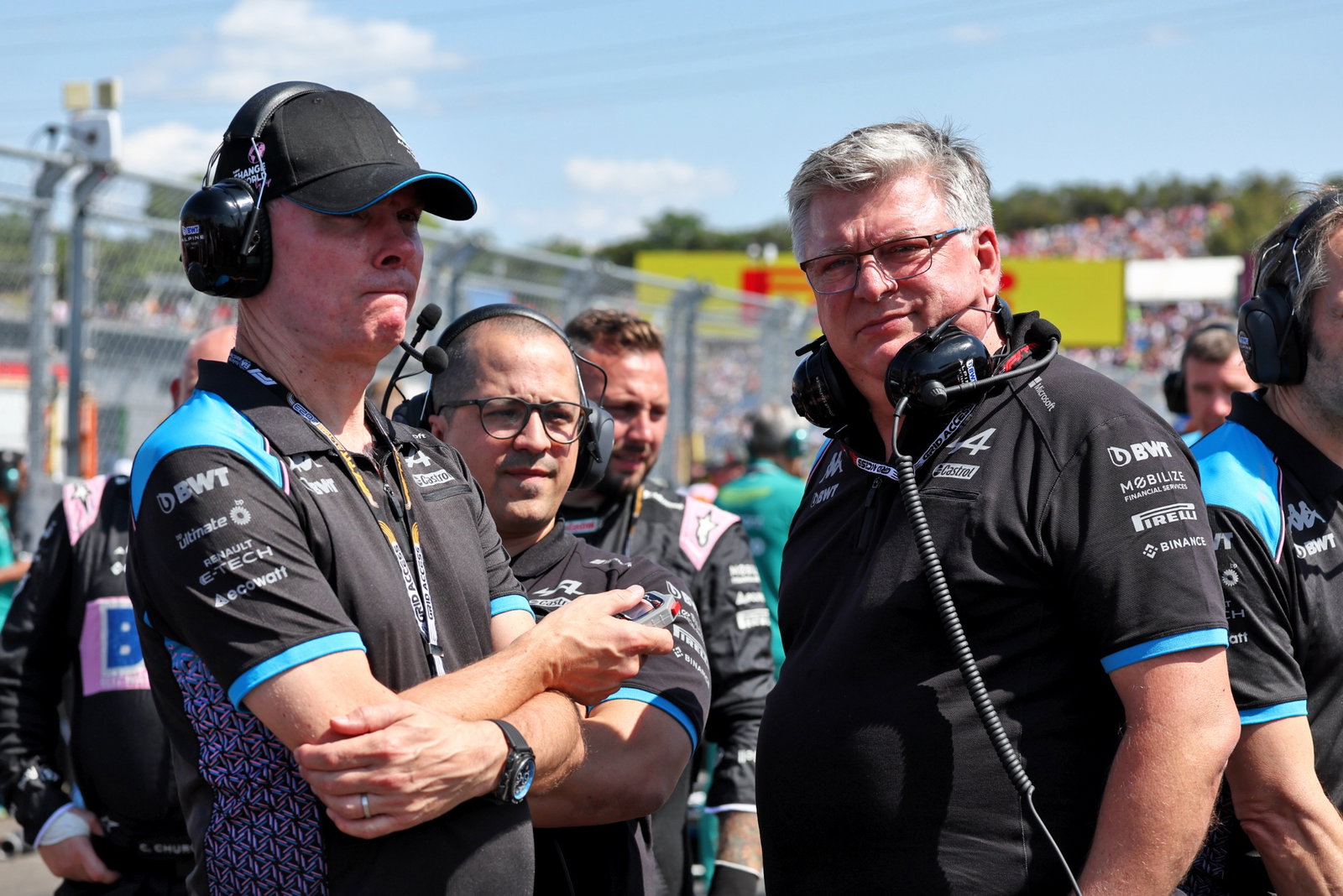(L to R): Alan Permane (GBR) Alpine F1 Team Trackside Operations Director with Otmar Szafnauer (USA) Alpine F1 Team, Team