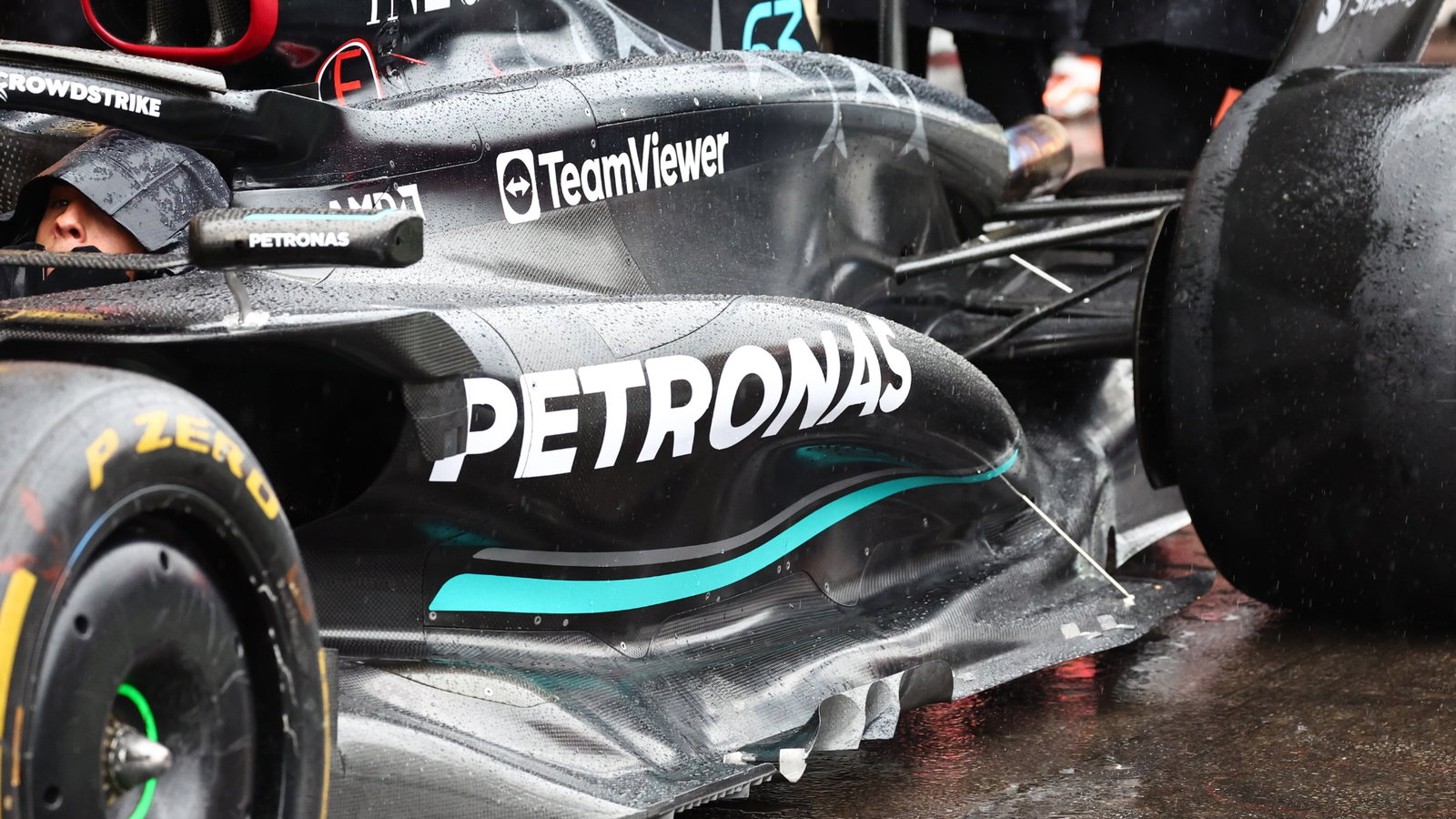 Mercedes AMG F1 W14 sidepo