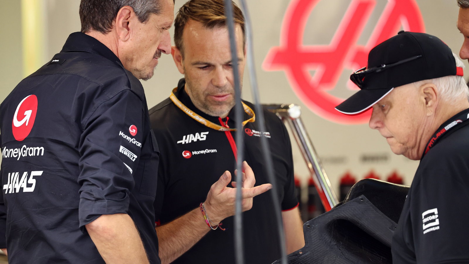 Guenther Steiner (ITA) Haas F1 Team Prinicipal with Gene Haas (USA) Haas Automotion President (Right). Formula 1 World